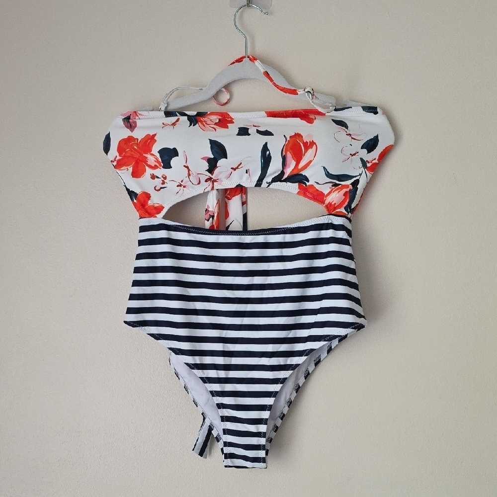 Cupshe XL Floral and Striped One-Piece Swimsuit